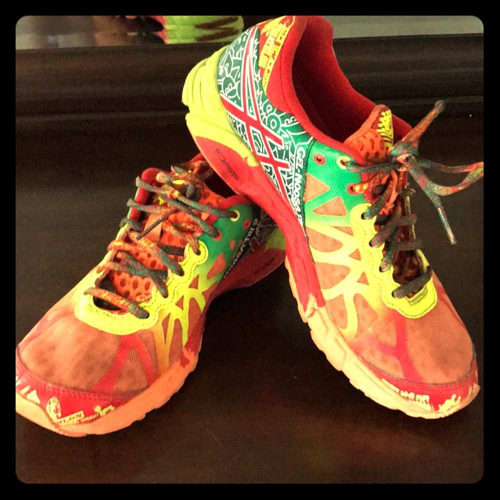 Running shoes
